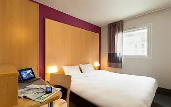 Hotel Paris Cdg Aéroport 2*