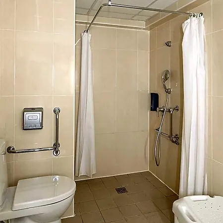 Paris Cdg Aeroport Otel 2*