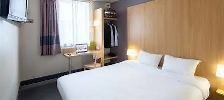 Paris Cdg Aeroport Hotel 2*