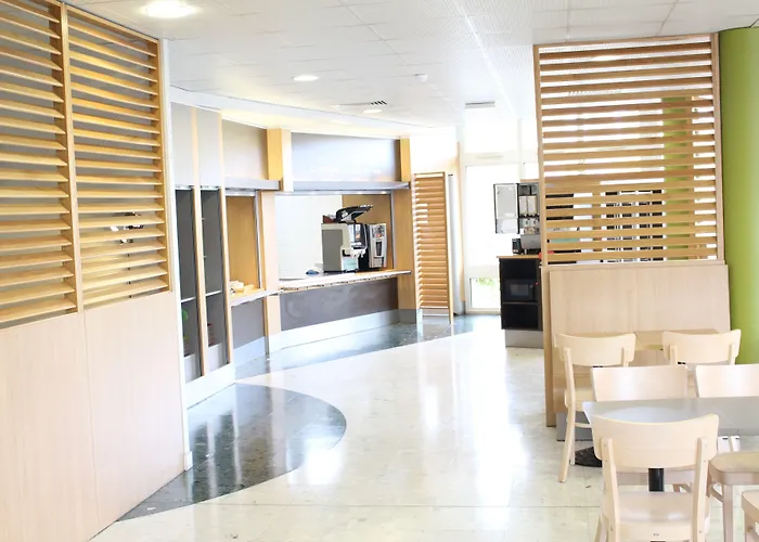 호텔 Paris Cdg Aeroport 2*