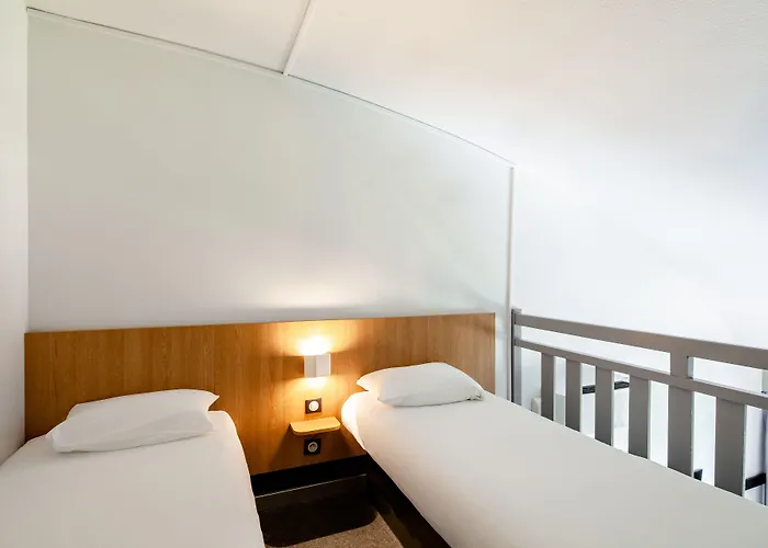 Paris Cdg Aeroport 호텔 2*